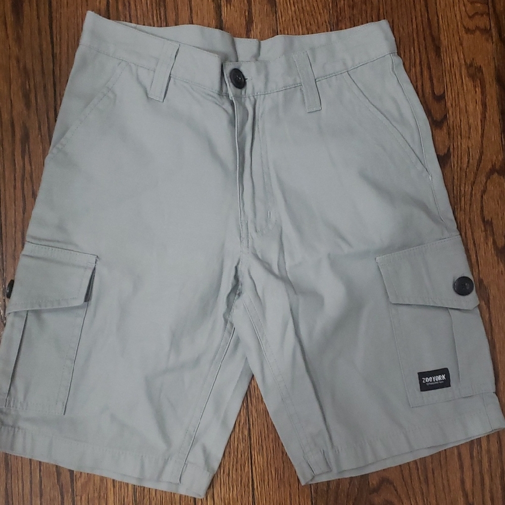 Zoo York Light Gray Cargo Shorts for Men